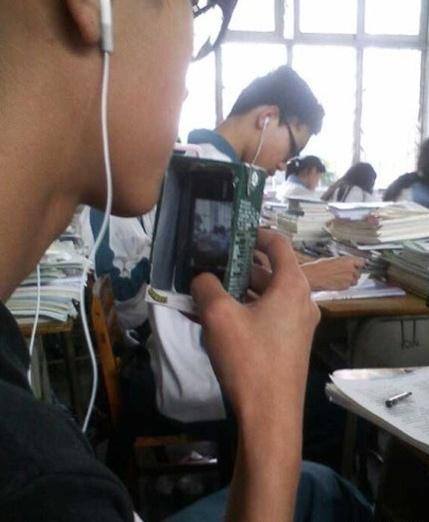 看完了不崩溃就是勇士 搞笑趣图
